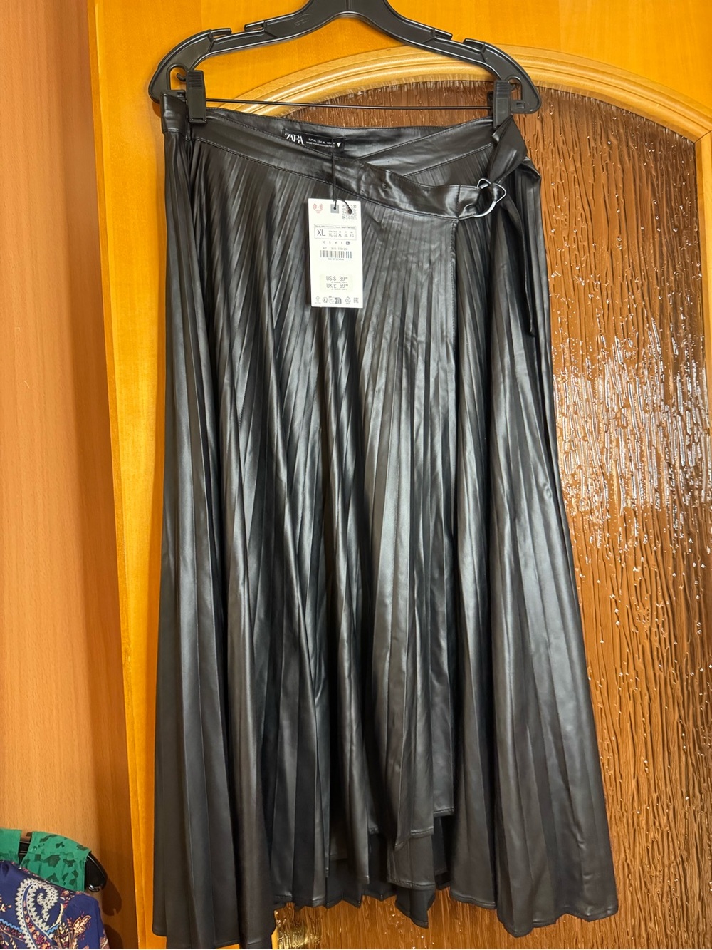ZARA Black Pleated Faux Leather wrap around Maxi Skirt with Tie Waist Sz XL